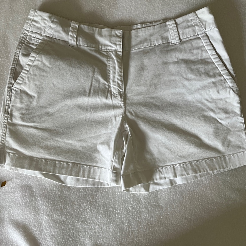 Vineyard Vines White Mid-Rise Bermuda Shorts